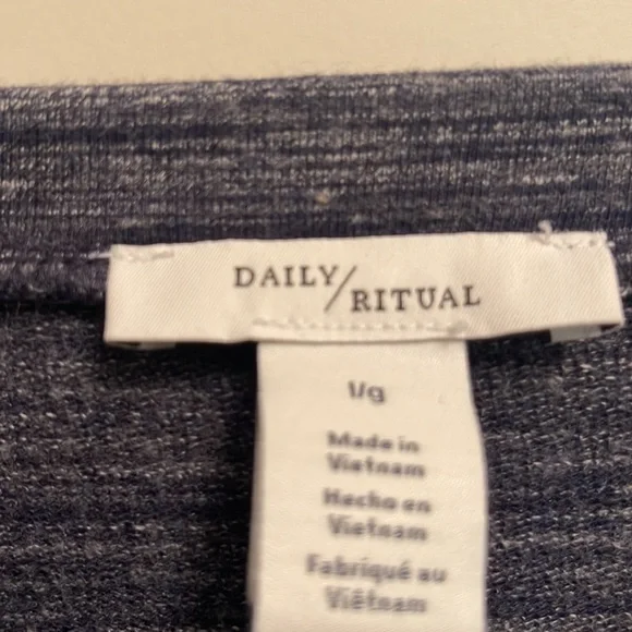 Daily Ritual Top - Picture 3 of 4